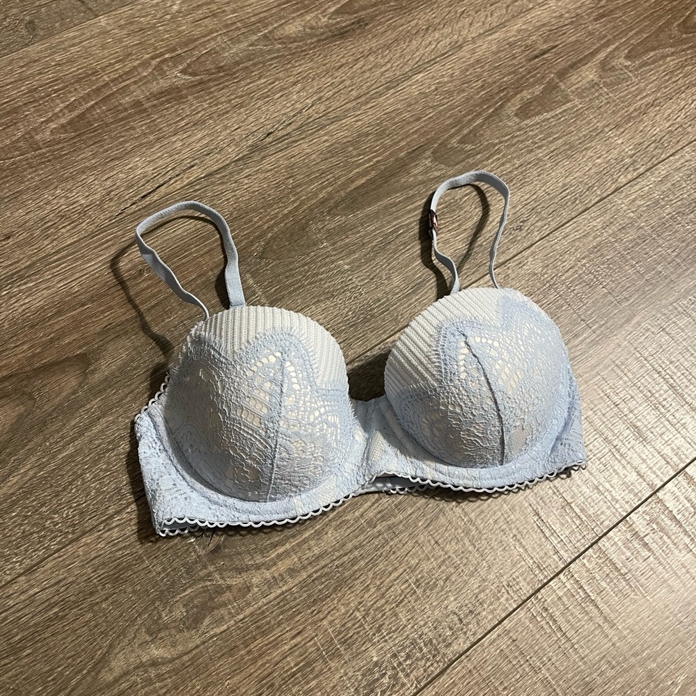 Victoria’s Secret Blue Lace Bra!